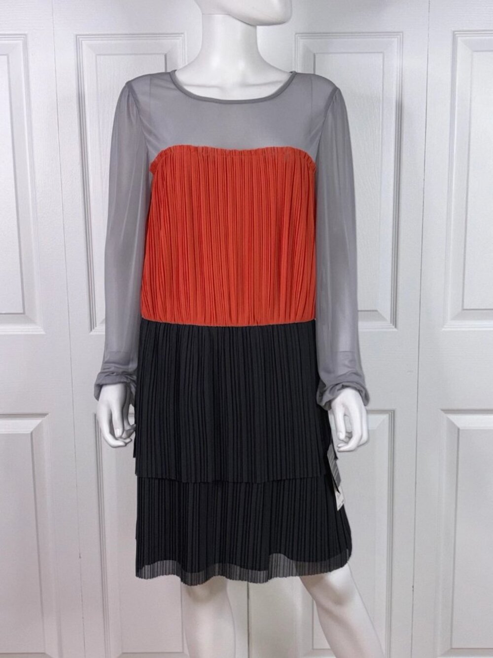 NINE WEST women's  long-sleeved dress size 12 NWT